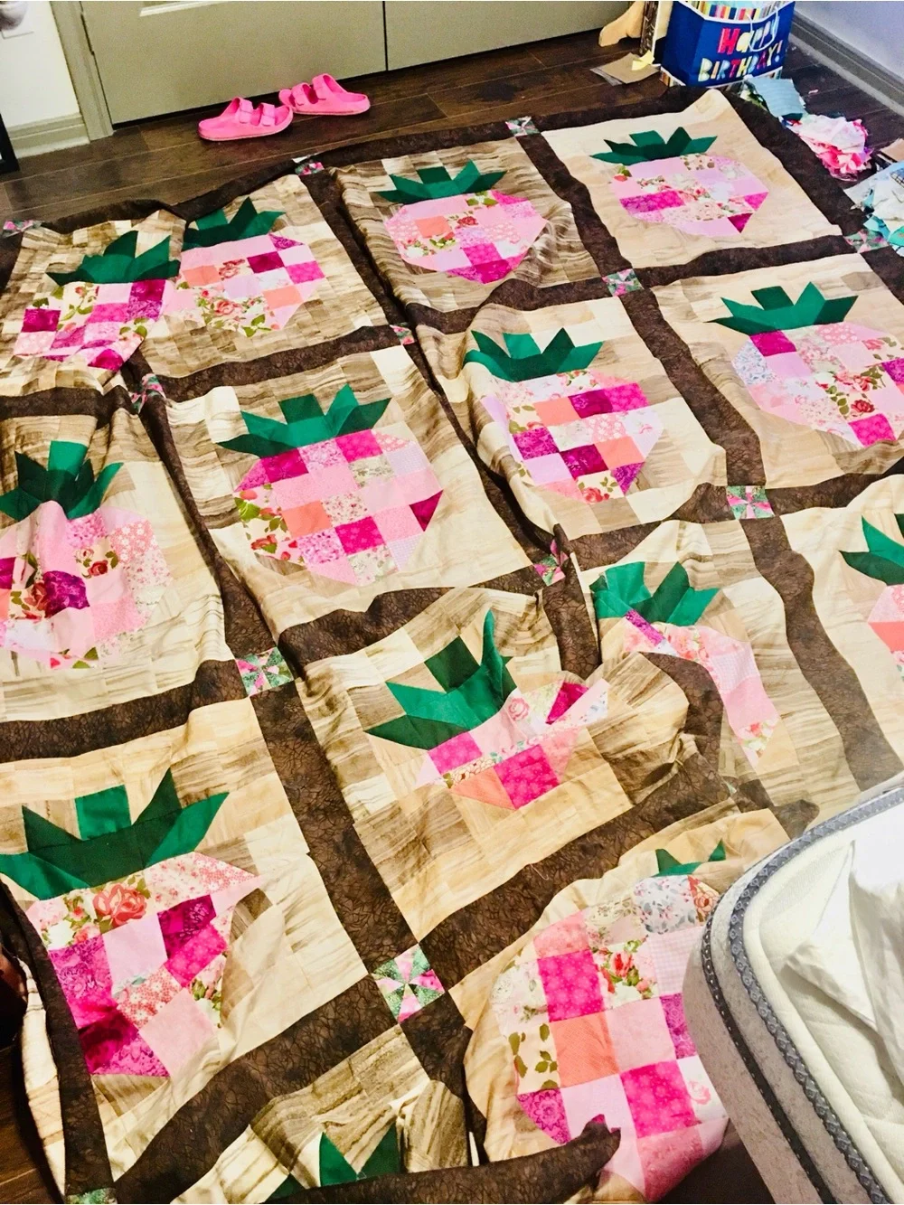 Handmade Pink Strawberry Quilt Set King Size